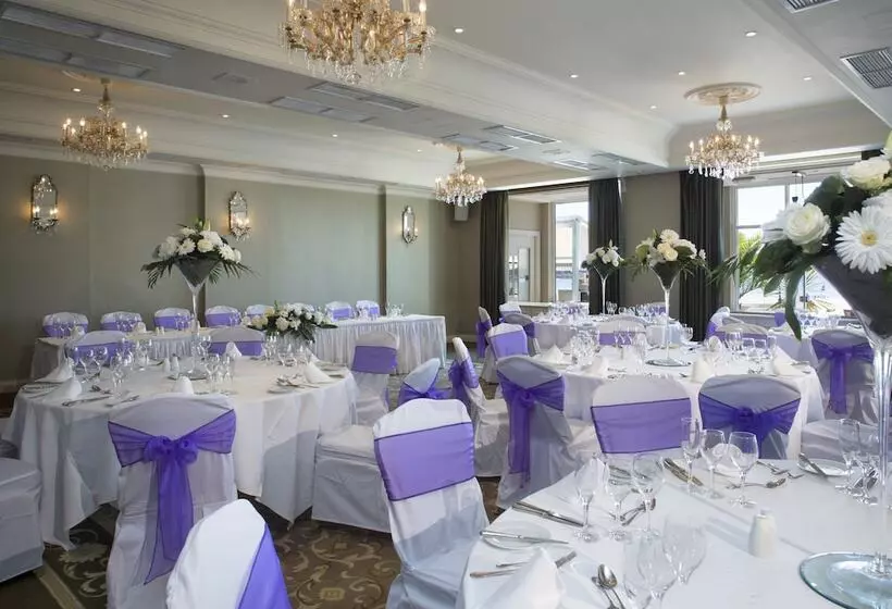 L’horizon Beach Hotel & Spa