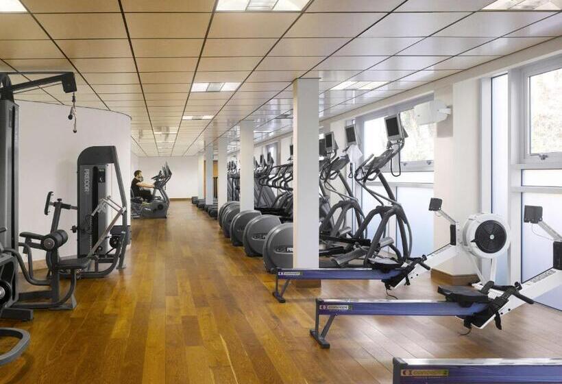 Radisson Blu Hotel & Spa, Little Island Cork