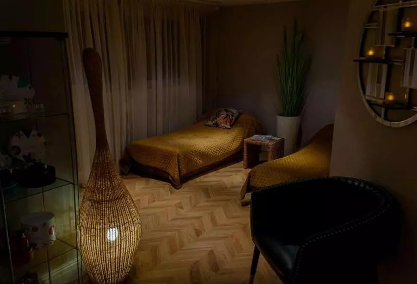 Radisson Blu Hotel & Spa, Little Island Cork