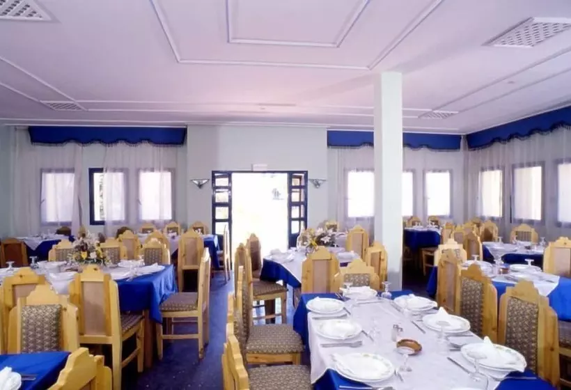 مسافرخانه Palmeraie