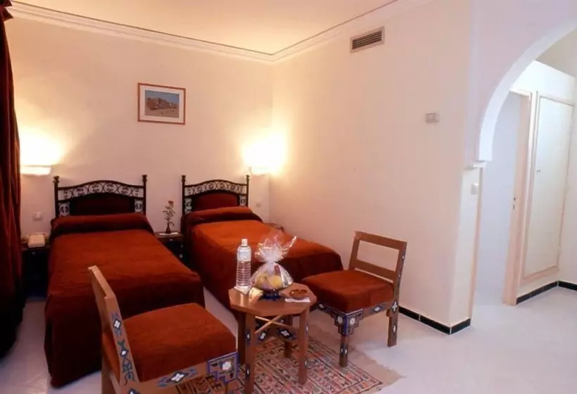 مسافرخانه Palmeraie