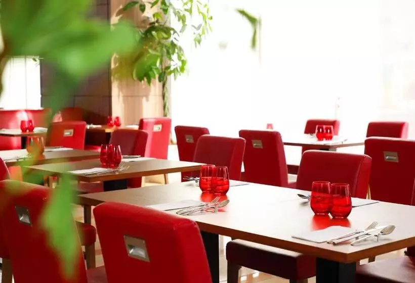 هتل Ana Crowne Plaza Okayama, An Ihg