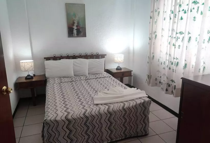 בית מלון כפרי Aristos Express Huejotzingo