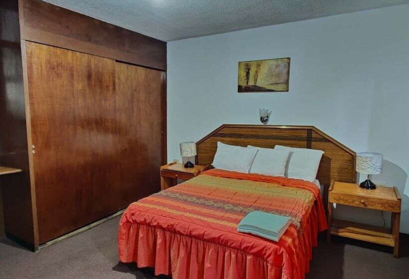 هتل Aristos Express Huejotzingo