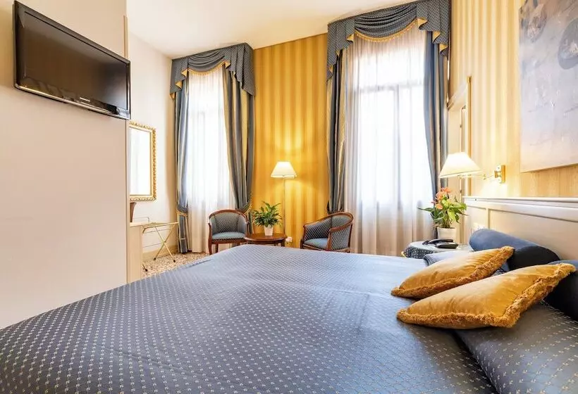 هتل Bella Venezia