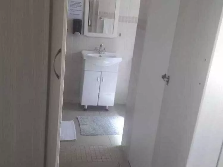 ホテル Bluewater Beachfront Guesthouse