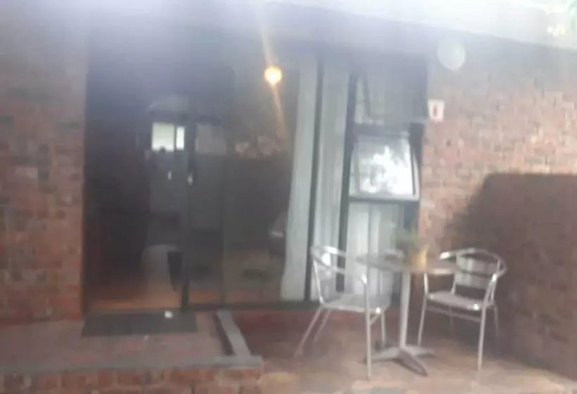 ホテル Bluewater Beachfront Guesthouse