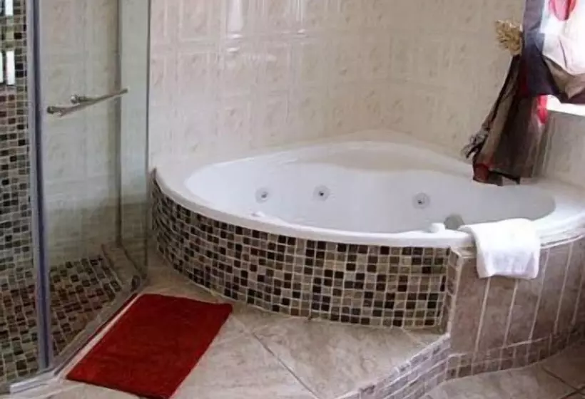 ホテル Bluewater Beachfront Guesthouse