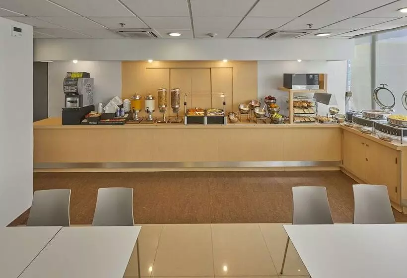 ホテル City Express By Marriott Reynosa