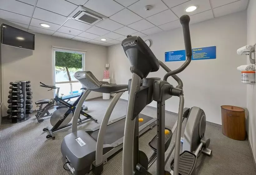 ホテル City Express By Marriott Reynosa