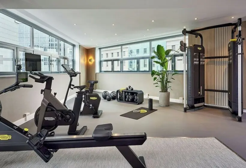 هتل Courtyard By Marriott Berlin City Center