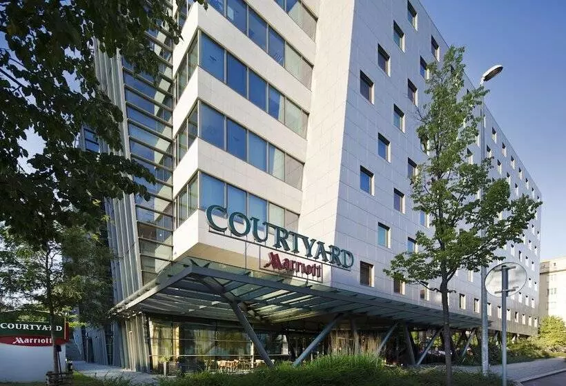 Hotelli Courtyard By Marriott Prague City