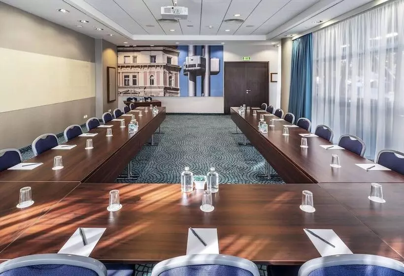 Hotelli Courtyard By Marriott Prague City