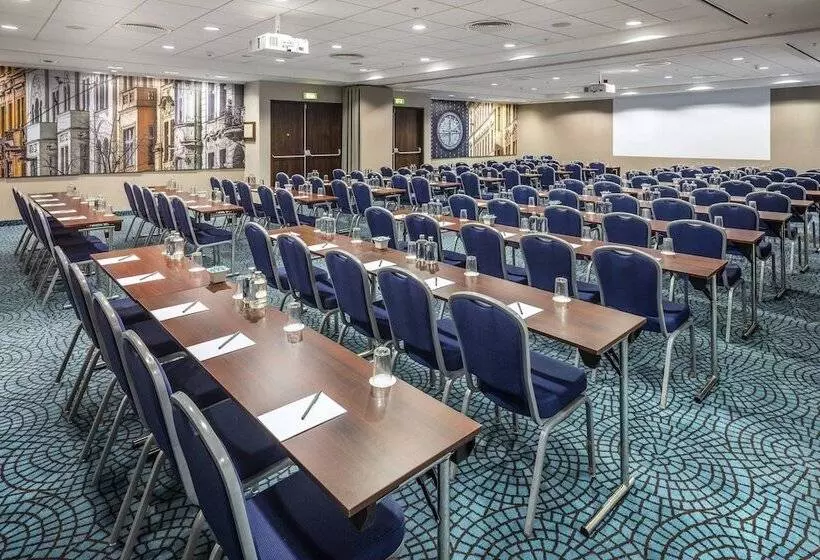 Hotelli Courtyard By Marriott Prague City