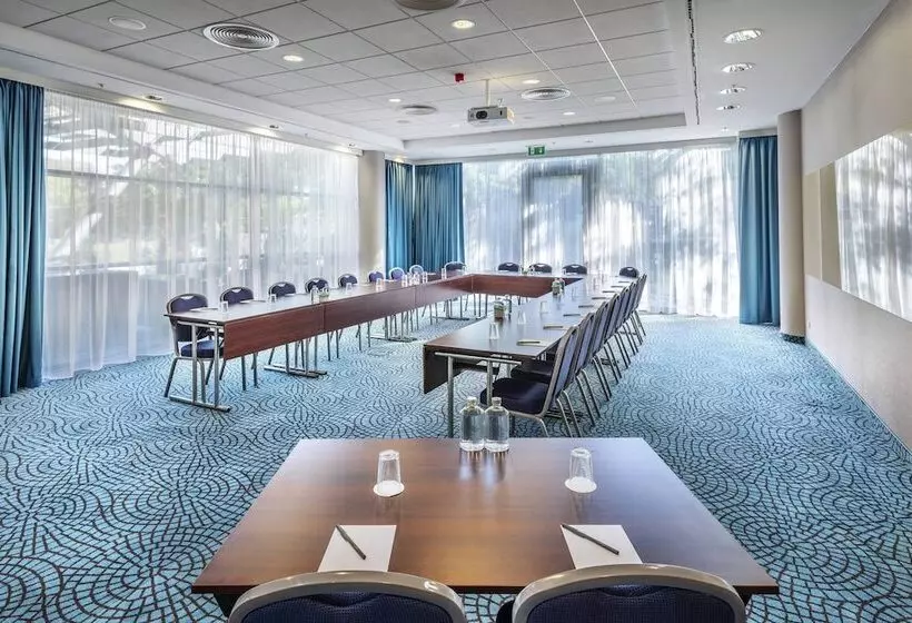 Hotelli Courtyard By Marriott Prague City