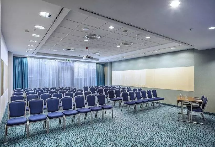 Hotelli Courtyard By Marriott Prague City