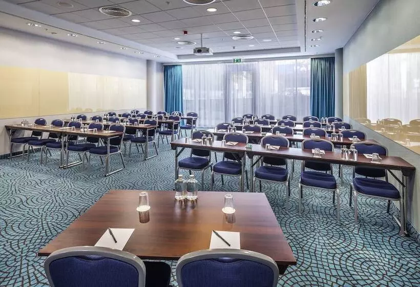 Hotelli Courtyard By Marriott Prague City