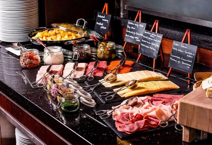 Hotelli Courtyard By Marriott Prague City
