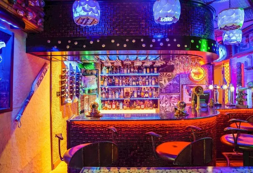 هتل Elite Seef Residence And