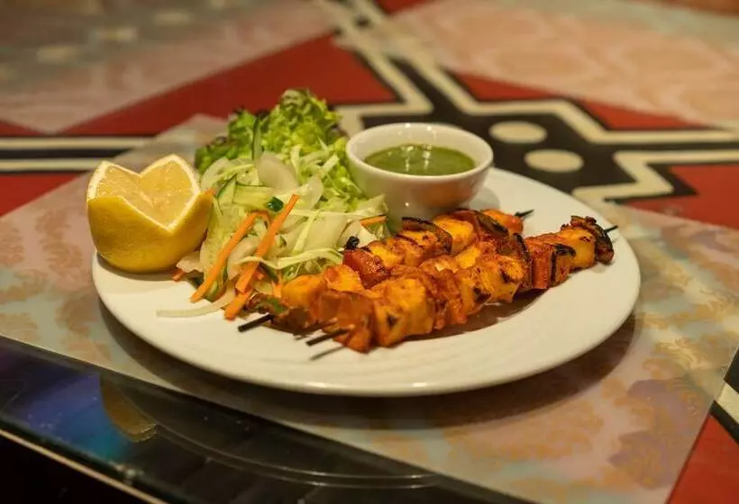 هتل Elite Seef Residence And