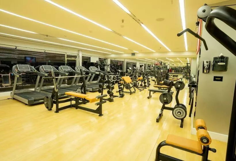 هتل Elite Seef Residence And