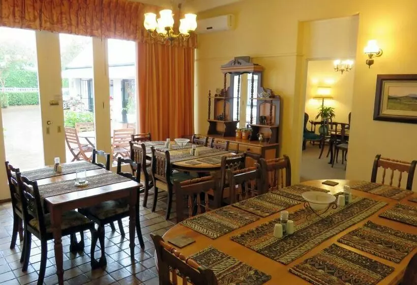 בית מלון כפרי Fynbos Villa Guest House
