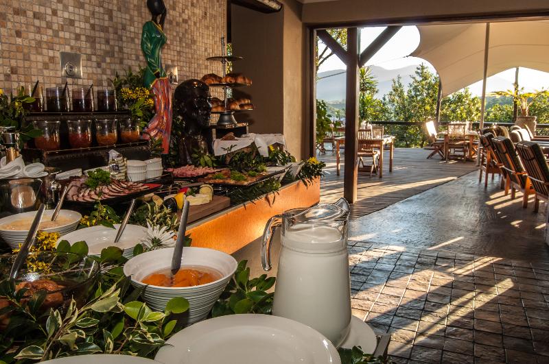 בית מלון כפרי Hog Hollow Country Lodge