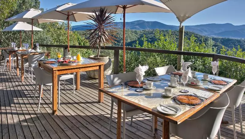 호텔 Hog Hollow Country Lodge