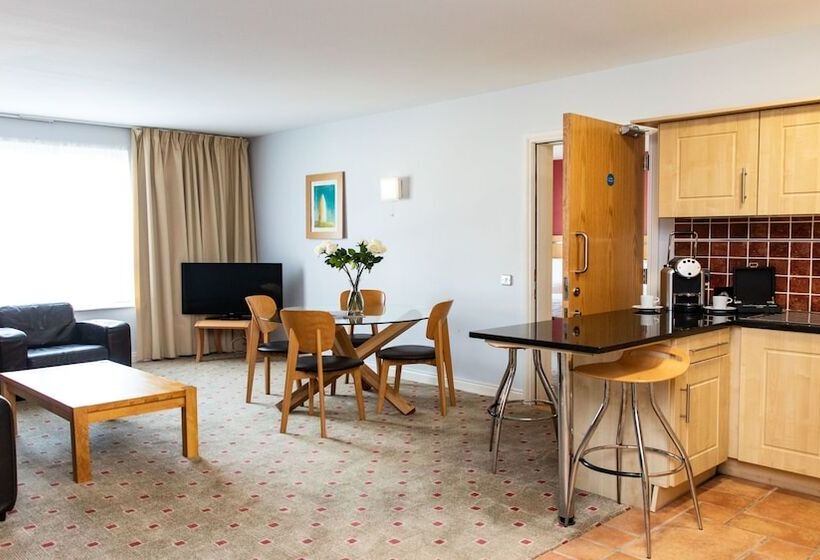 Lahinch Coast Hotel And Suites