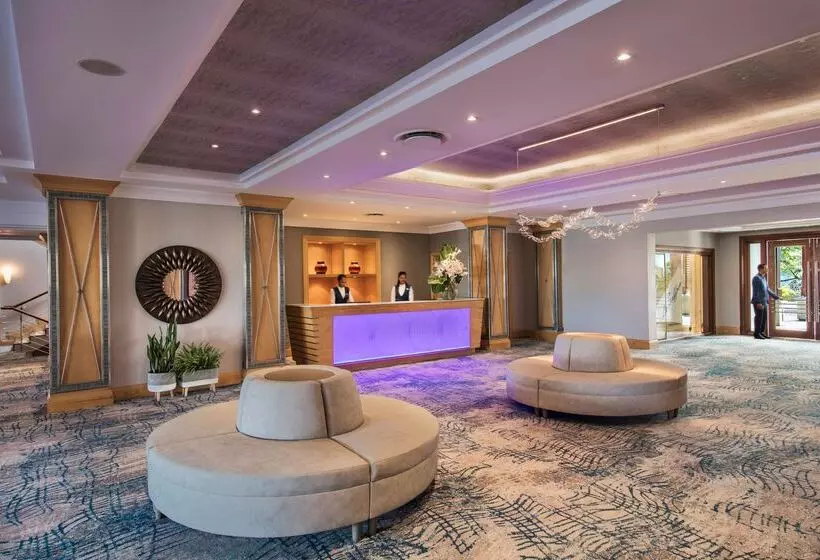 Le Suffren Hotel & Marina