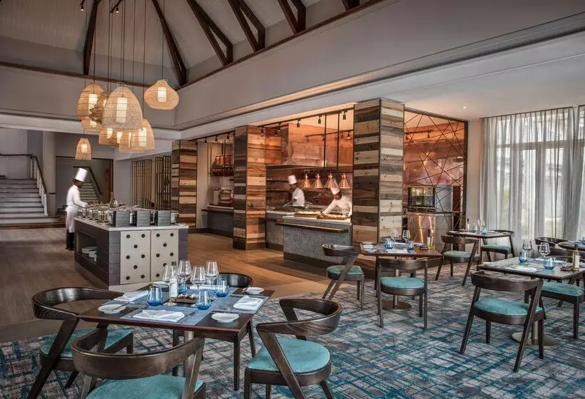 Le Suffren Hotel & Marina