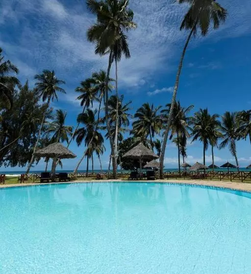 هتل Neptune Paradise Beach Resort & Spa All Inclusive