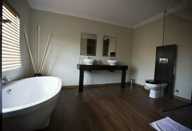 Отель The Willow Inn