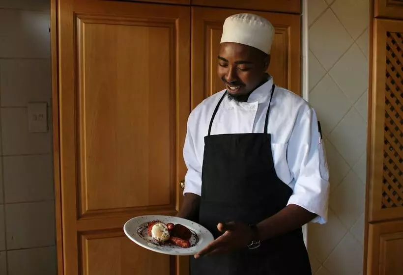 Отель The Willow Inn