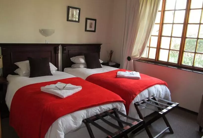 Отель The Willow Inn