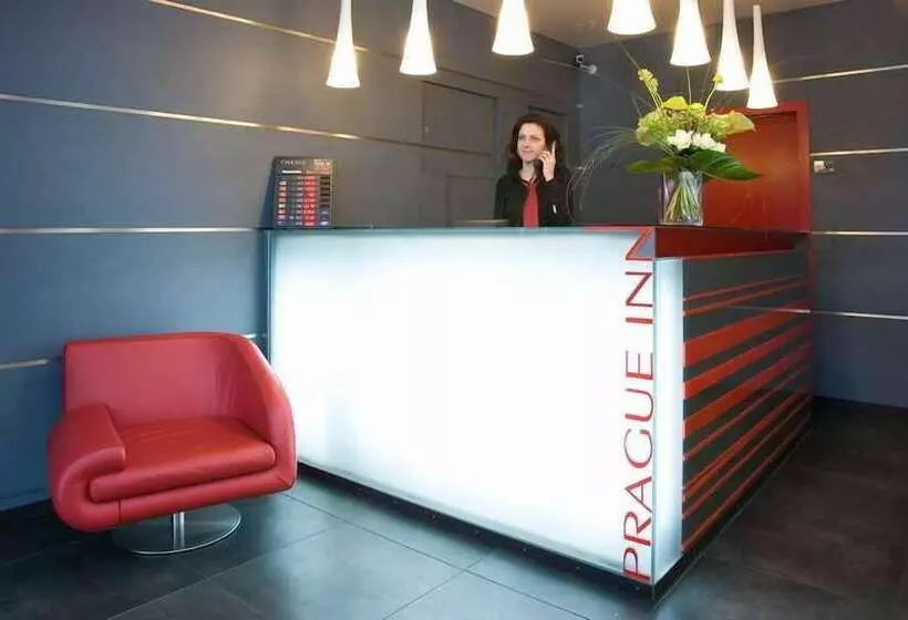 هتل Prague Inn