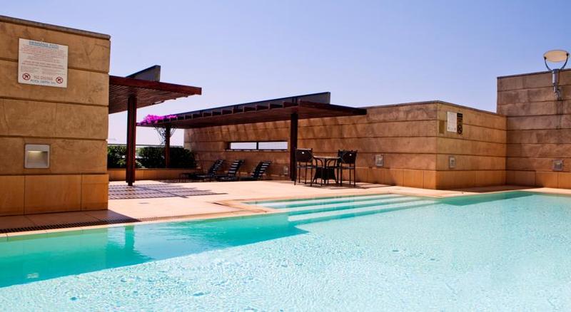 酒店 Raphael Suites