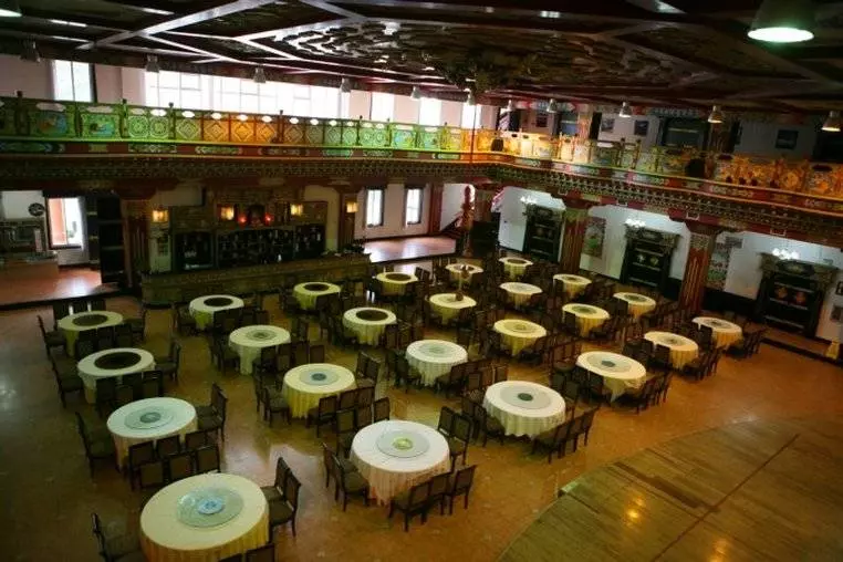 Hotel Zhaxidele