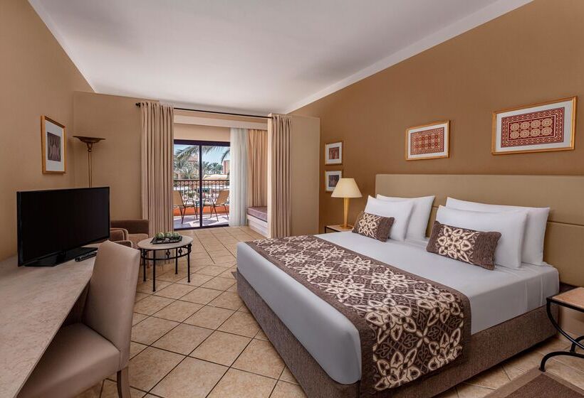 Jaz Makadi Saraya Resort