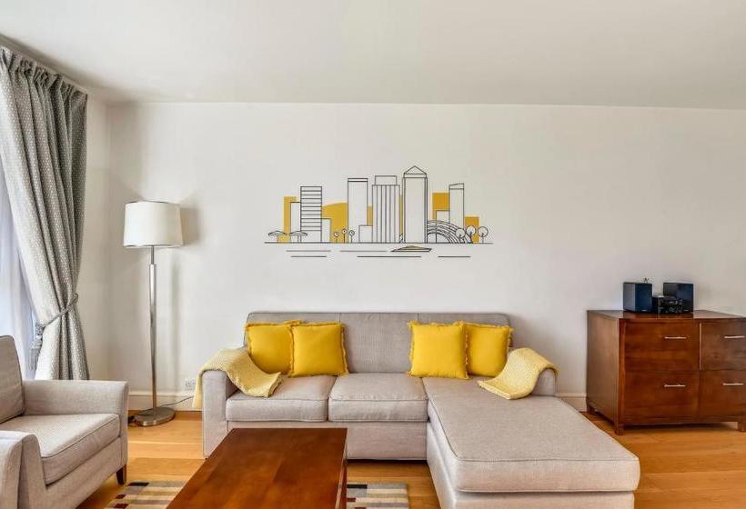 Circus Apartments By Bridgestreet