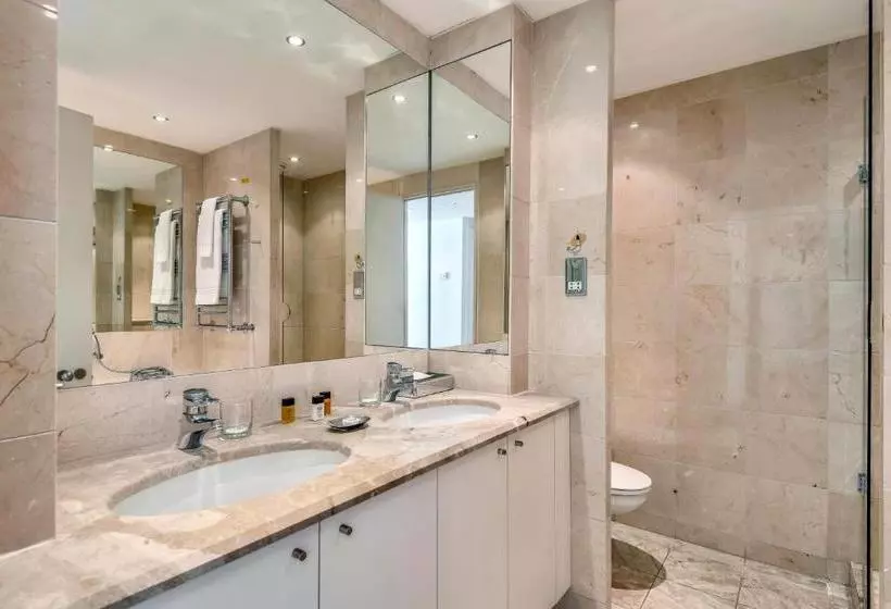 Circus Apartments By Bridgestreet