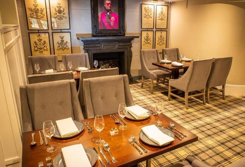 Crowwood Hotel And Alba Restaurant