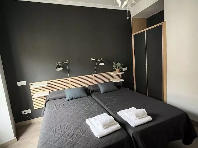 Hostal Inter Plaza Mayor Auto Check In