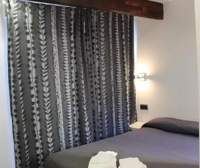 Hostal Inter Plaza Mayor Auto Check In