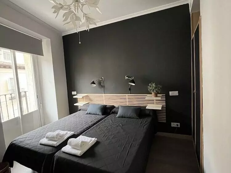 Hostal Inter Plaza Mayor Auto Check In