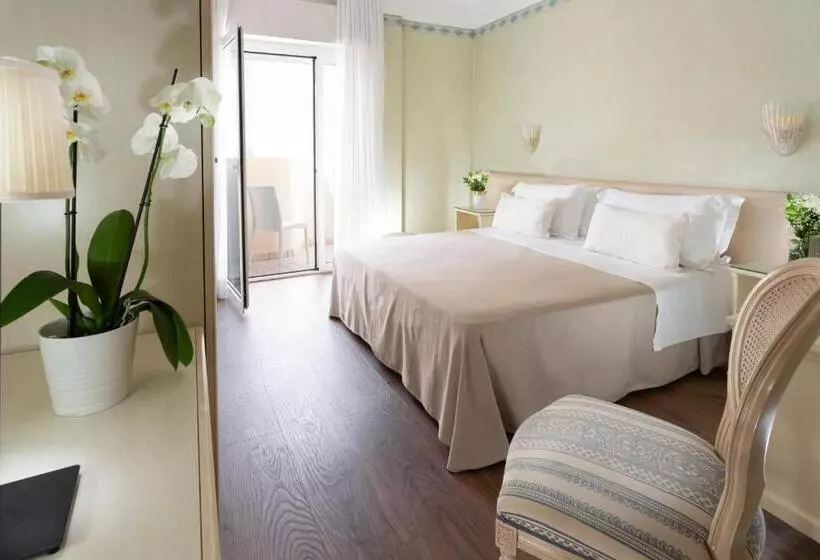 酒店 Apollo   Consigliato A Capodanno