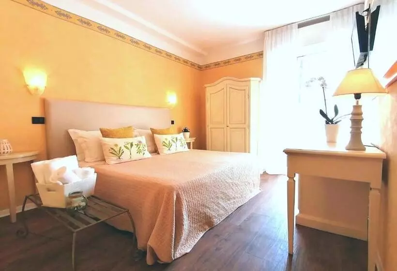 酒店 Apollo   Consigliato A Capodanno