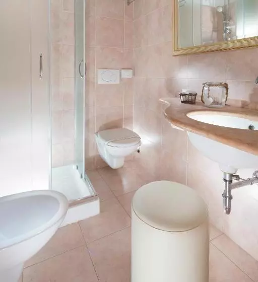 酒店 Apollo   Consigliato A Capodanno