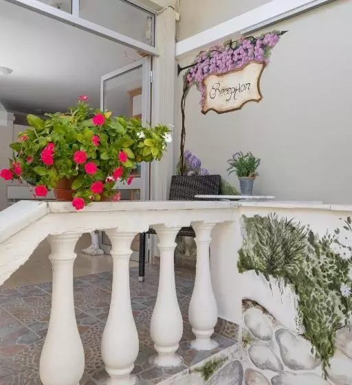 Отель Bella Vista Beach