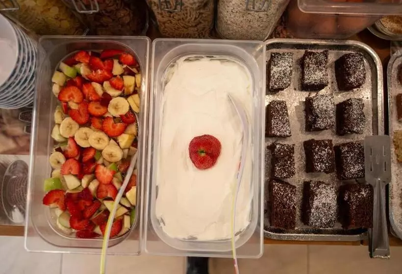 Отель Bella Vista Beach